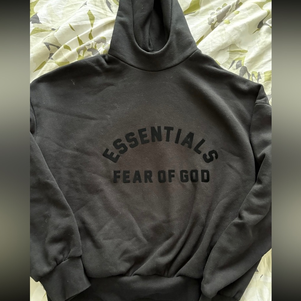 Fear of God Essentials Black Collection Hoodie - sz. S USED